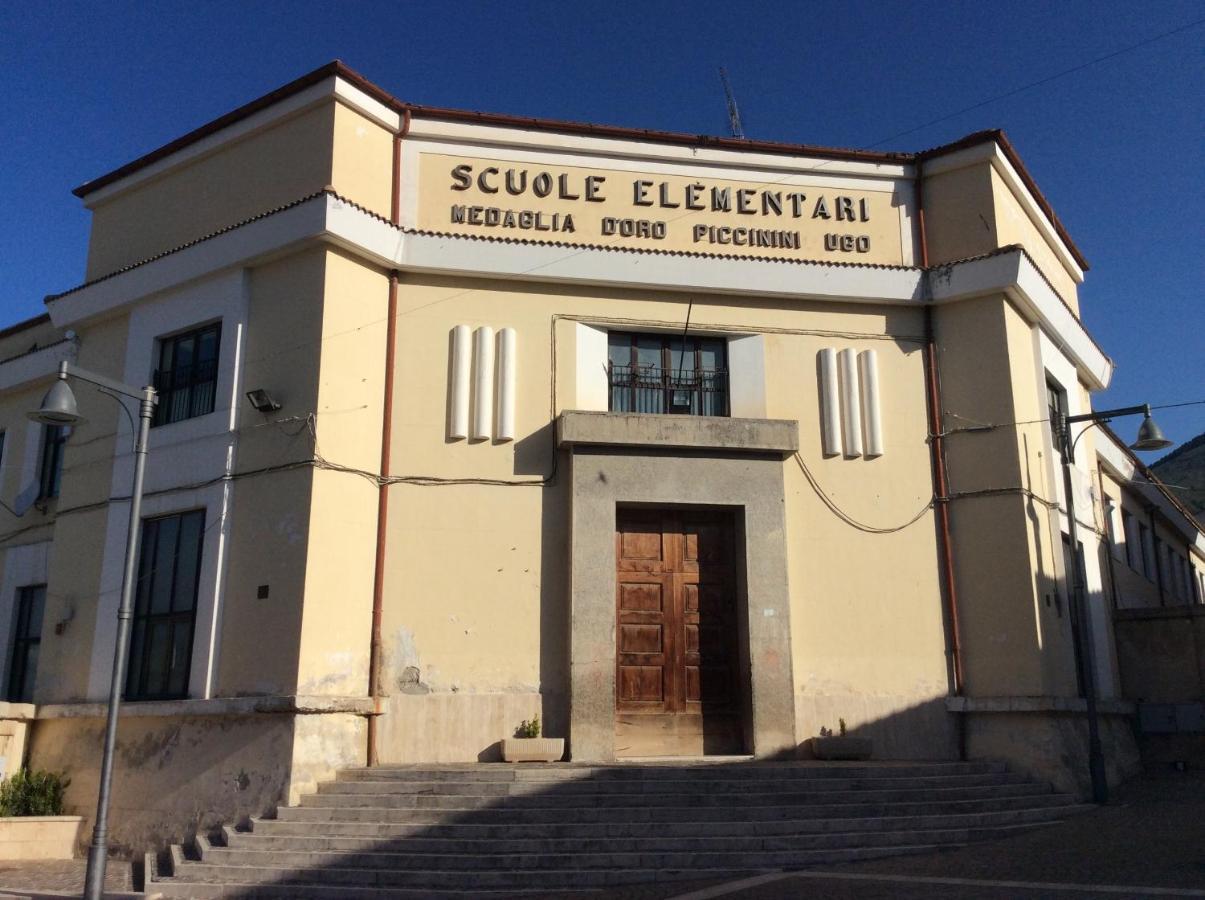 Da Sciuri Case Vacanza Barisciano Extérieur photo